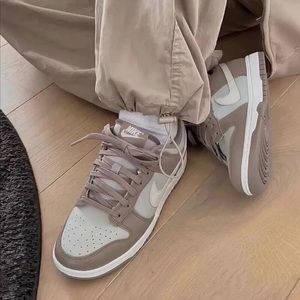 Bone beige or moon fossil dunk low Nike